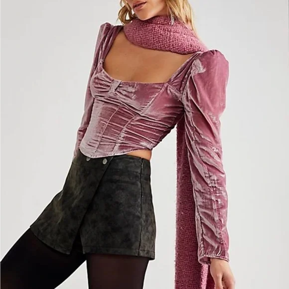 NWOT Bridgette velvet top by Free People in sizes Small and Medium - Picture 1 of 12